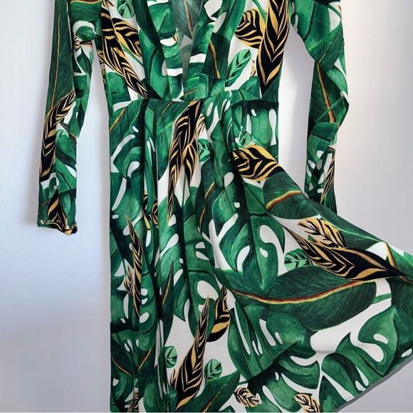 FARM Rio Green Leaf Print Maxi Dress sm - Picture 4 of 11